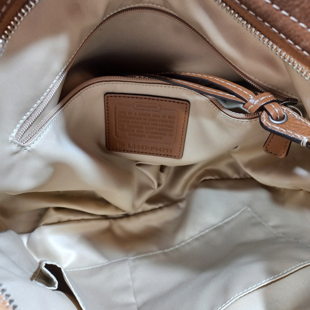 Coach Zoe shoulder bag - Picture 8 of 9
